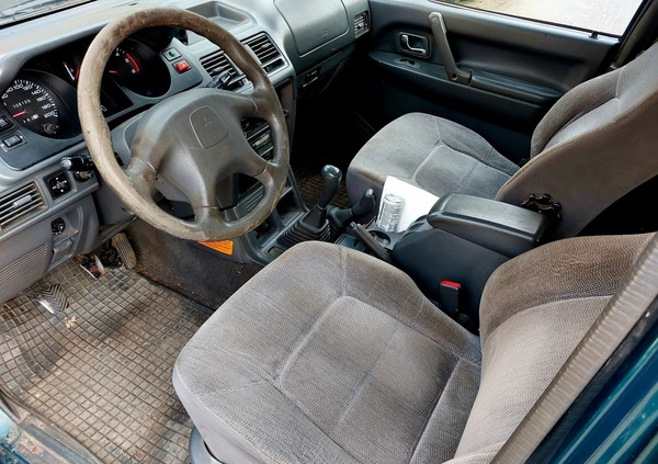 Mitsubishi Pajero cena 21999 przebieg: 206139, rok produkcji 2002 z Olecko małe 56